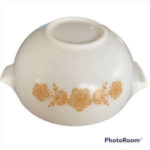 Vintage Pyrex Golden Cinderella Pattern/Floral Yellow(Mustard) 2.5 Quart